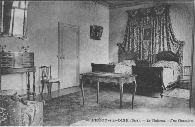 Une chambre du chateau de Précy