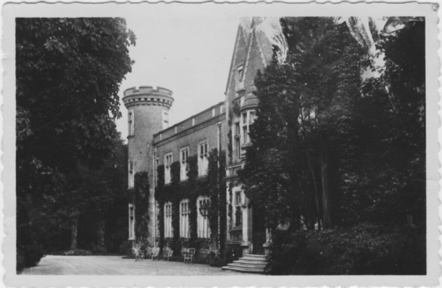 Le chateau de la Tour du Moulin à Précy sur Oise