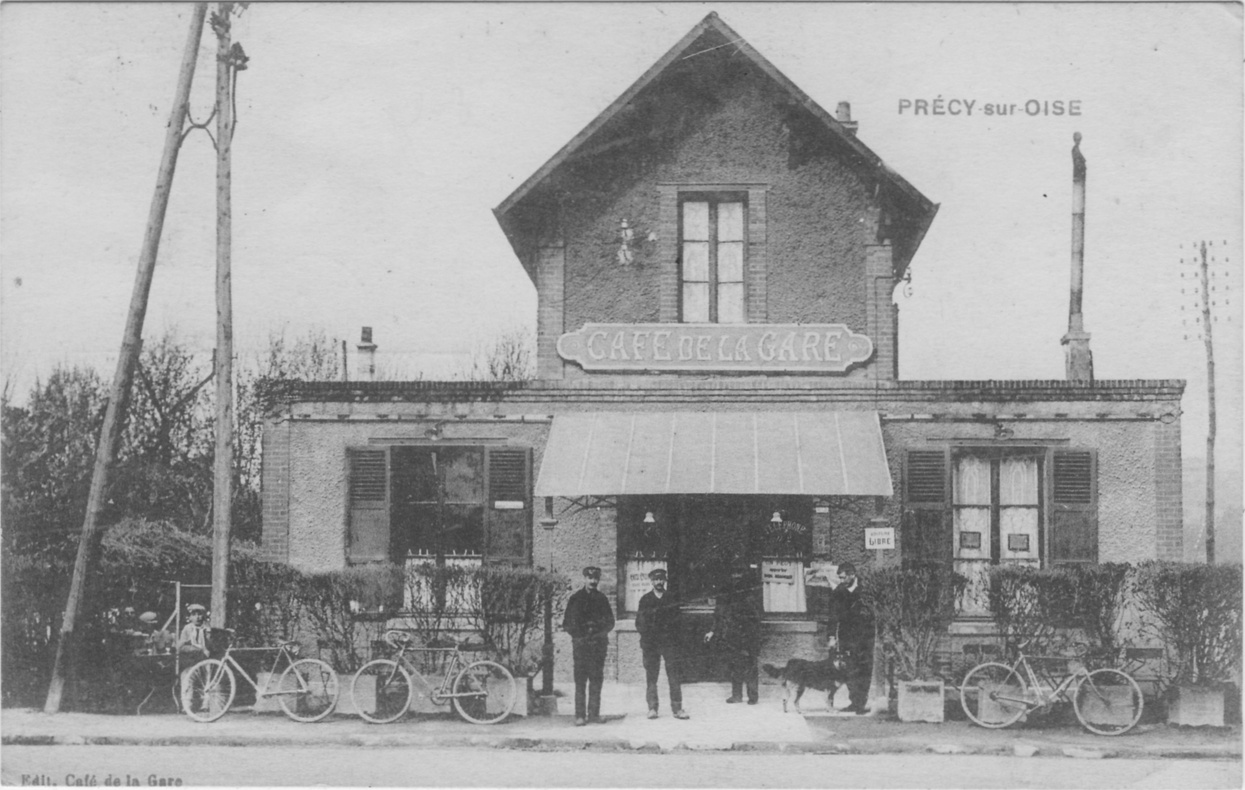 Le café de la Gare à Précy