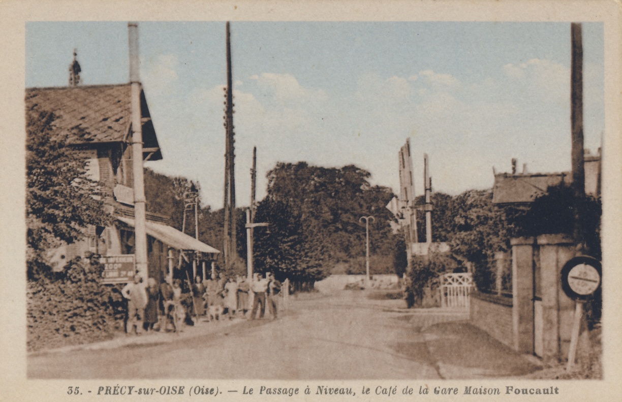 Le café de la Gare à Précy