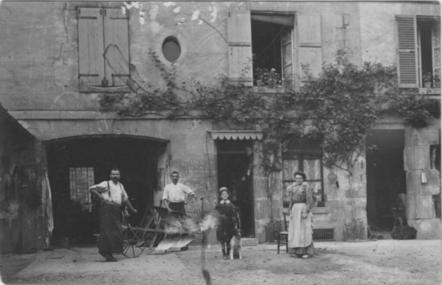 Un maréchal ferrant à Précy