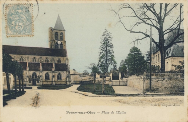 La place de l'église à Précy sur Oise