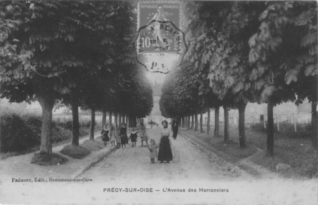 L'allée des Marronniers à Précy