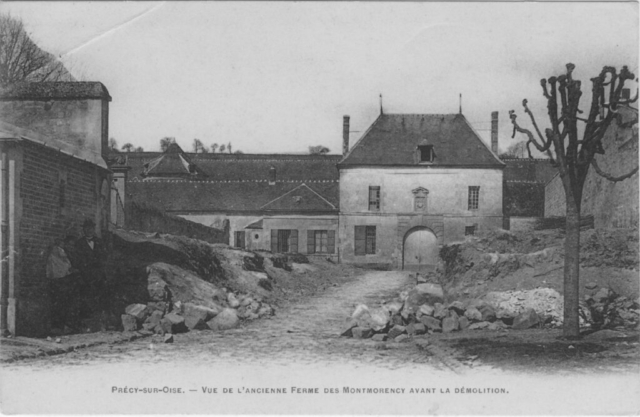 Ancienne ferme des Montmorency à Précy