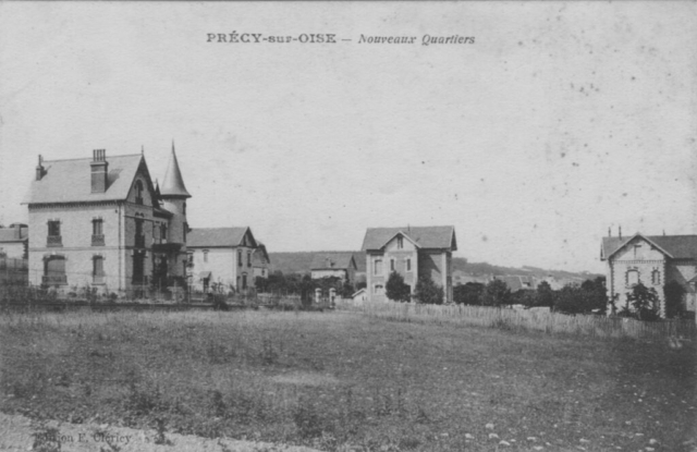 La rue Henri Youf dans Précy sur Oise