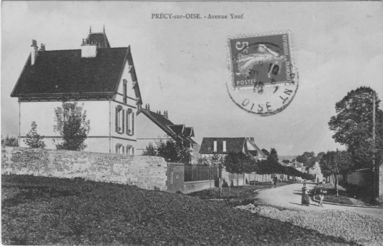 Rue Henri Youf à Précy